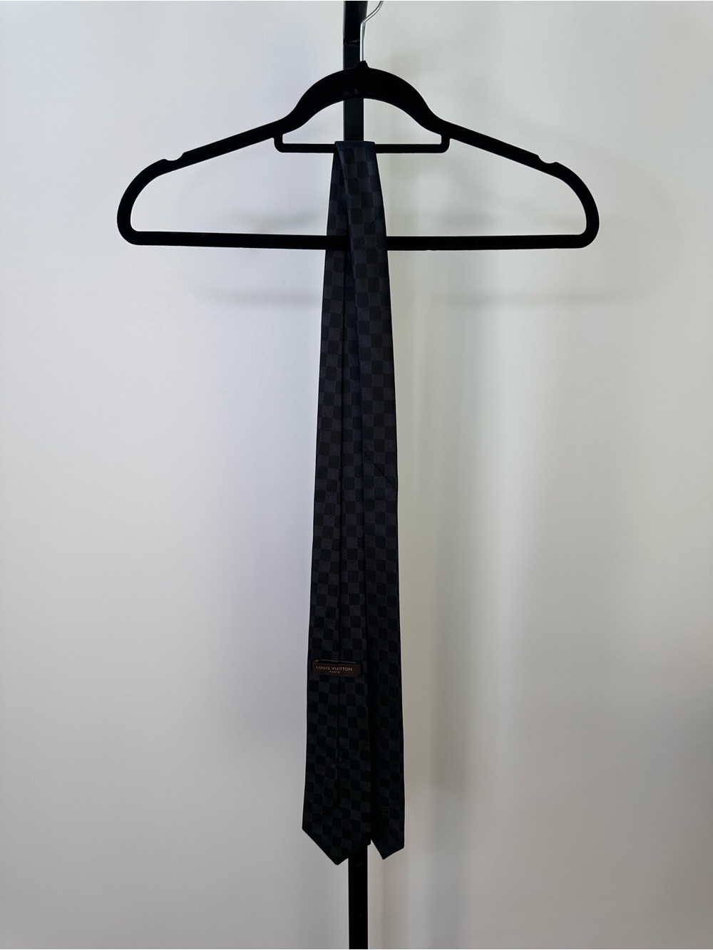 LOUIS VUITTON Caravat Black and Charcoal Checker Silk Tie - Picture 6 of 12